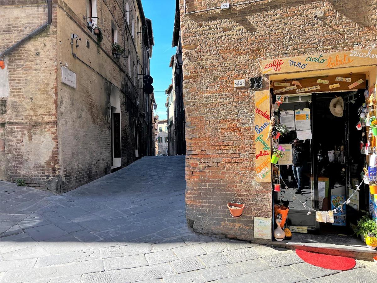 La Casina In Via Franciosa * Siena